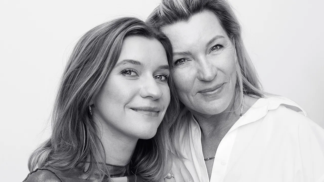 De dochter van Saskia Noort: ‘Ze is open-minded en vooruitstrevend’