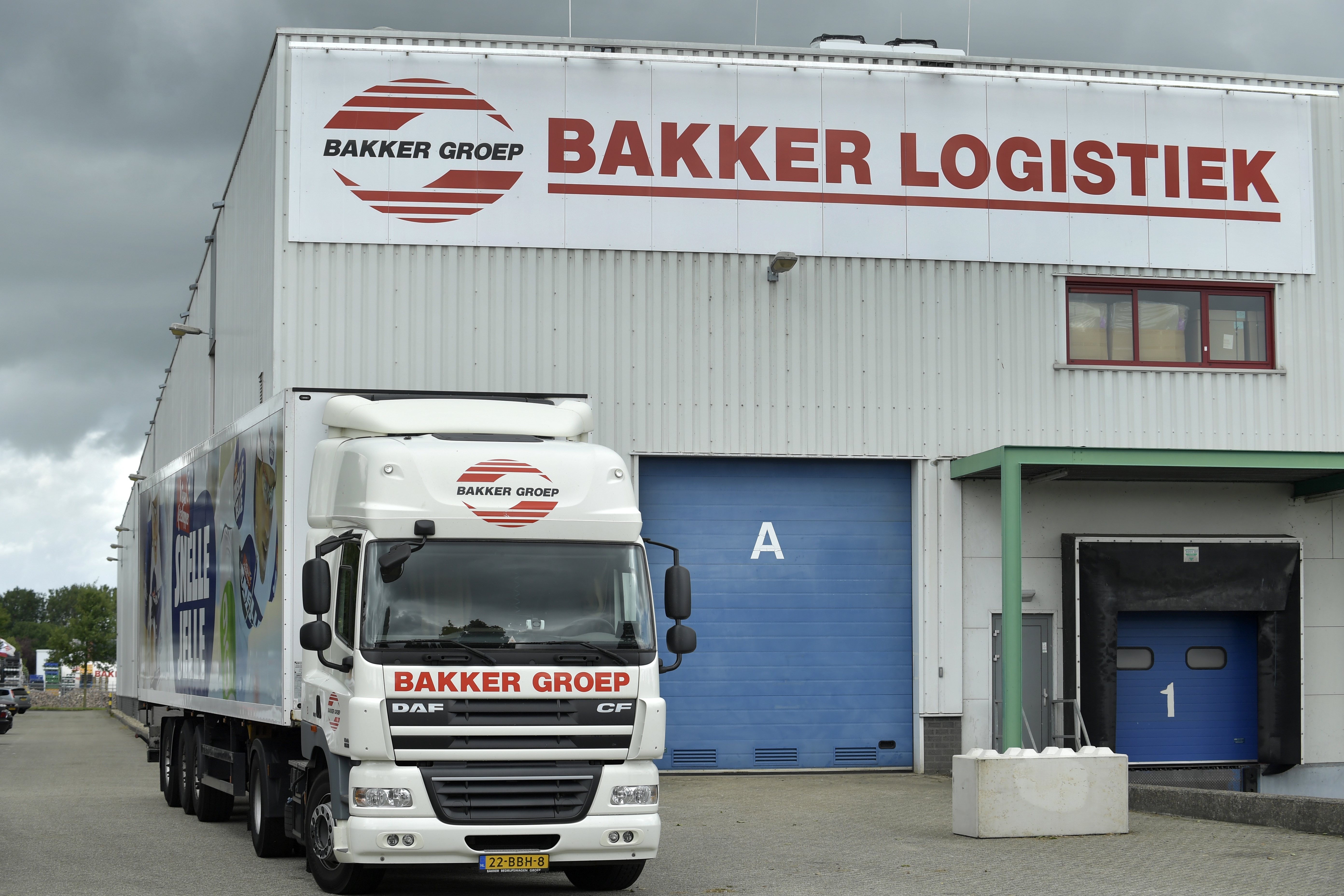 Franse transporteur Stef Group lijft Bakker Logistiek in