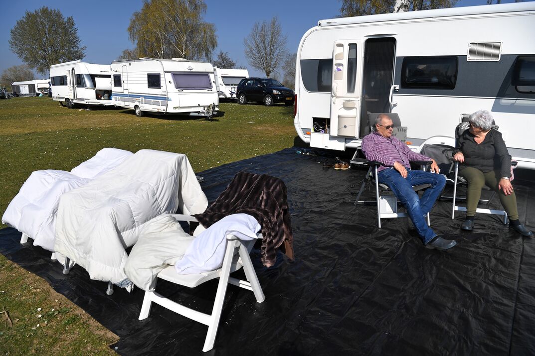 Campinggasten vechten voor hun vaste plekje