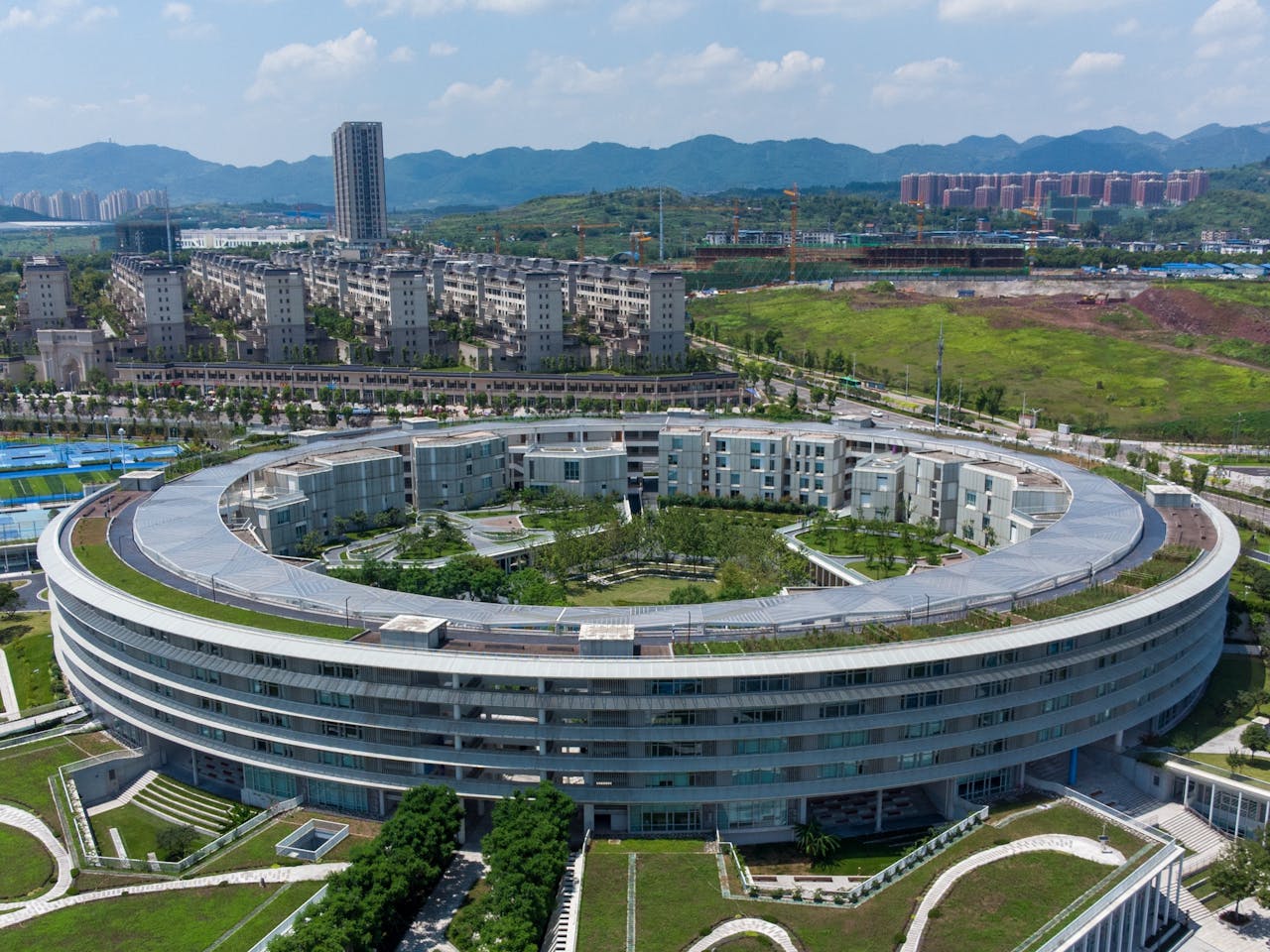 Het kantoor van Apple in het Chinese Chongqing heeft net als het hoofdkantoor in Cupertino de vorm van een cirkel.