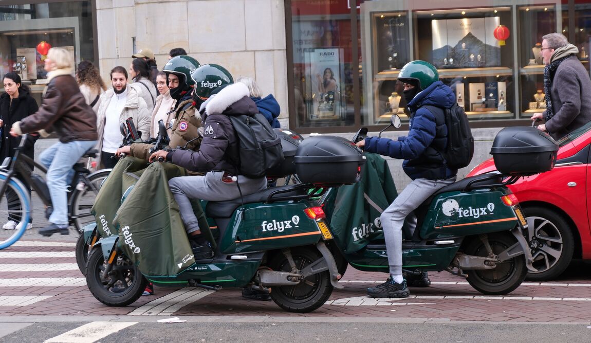 Spaans deelscooterbedrijf Cooltra neemt noodlijdend Felyx over — Fd.nl