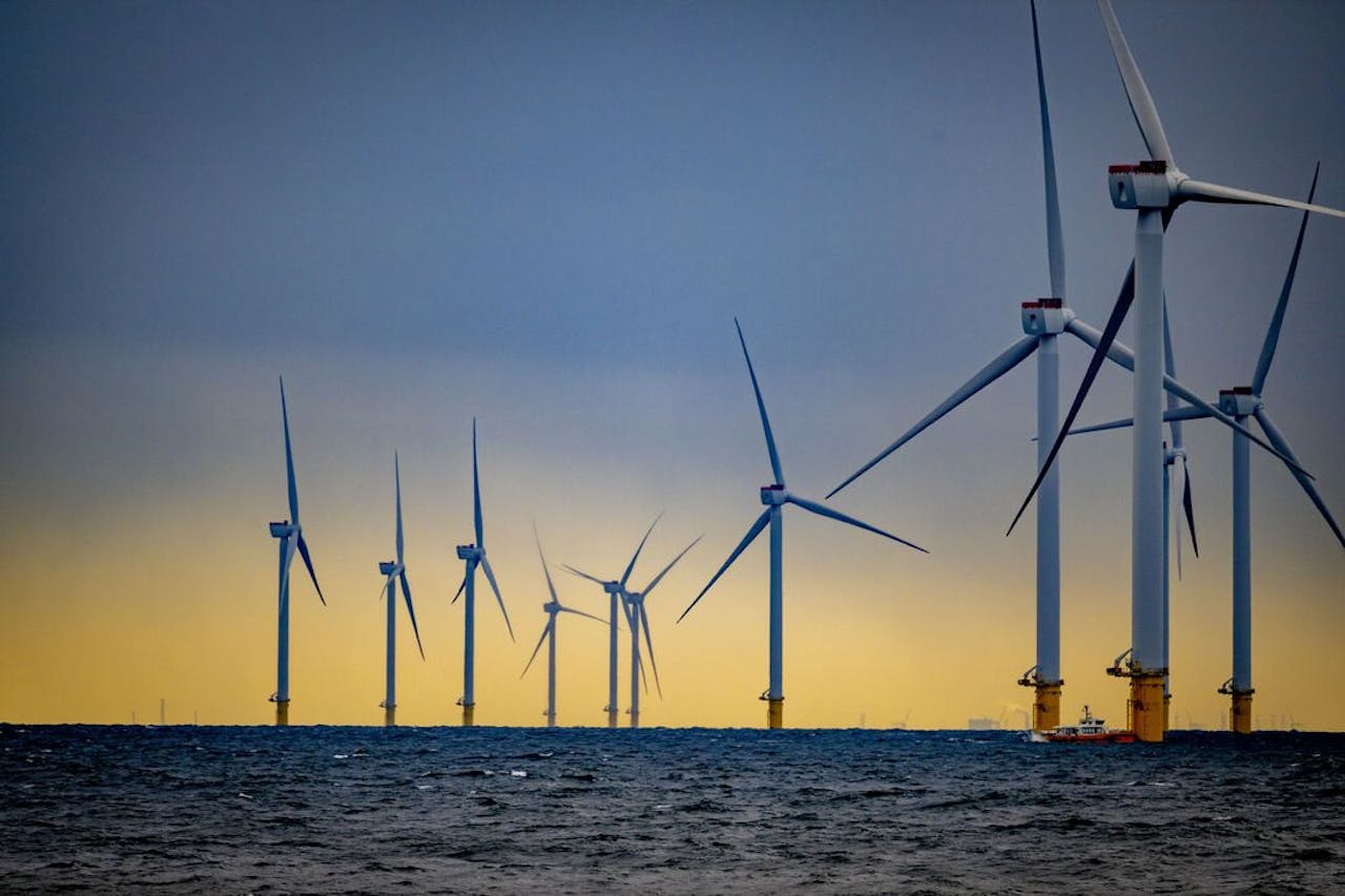 De 139 windturbines van het Windpark Hollandse Kust Zuid leveren stroom voor ruim anderhalf miljoen huishoudens.