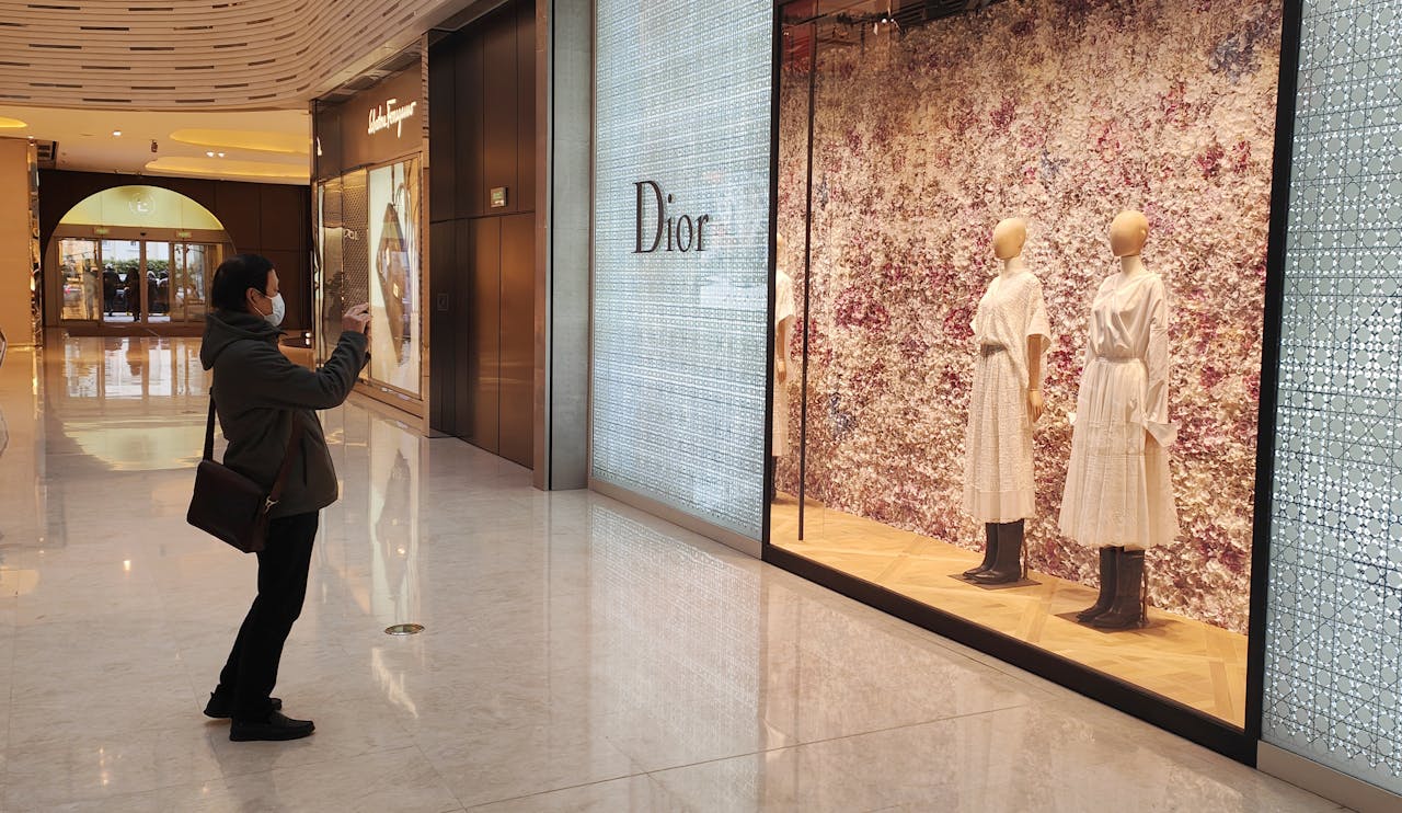 Dior-vestiging in Sjanghai. Dior is één van de groeimerken van luxehuis LVMH.