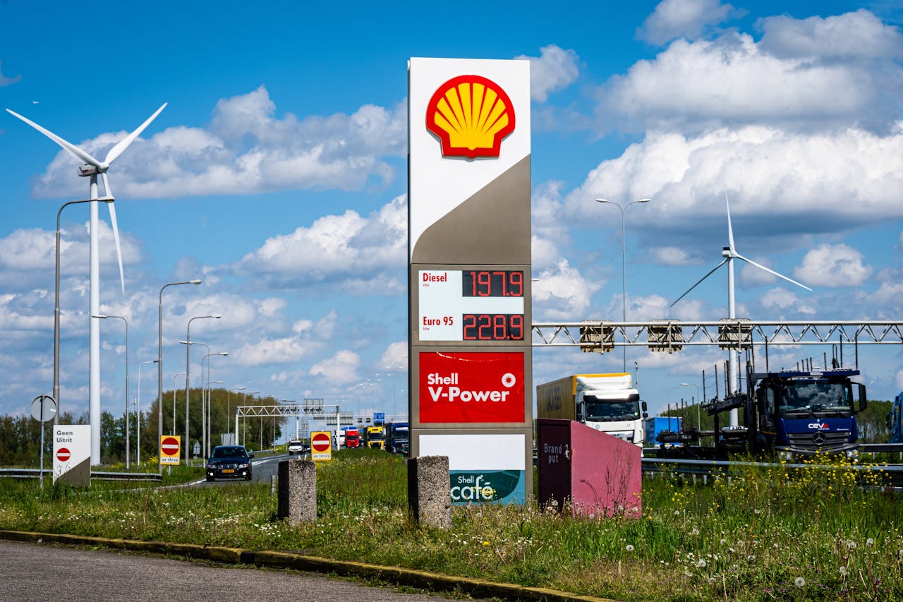 Shell-topman Wael Sawan en zijn voorganger Ben van Beurden hintten begin april op de mogelijkheid van een vertrek van Shell naar de Verenigde Staten.