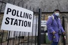 Dramatische verkiezingsdag brengt toch kleine opsteker voor Britse premier Sunak