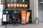 Noodlijdend Blokker regelt herfinanciering, verkoop van de baan