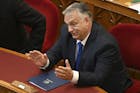Orbán komt met belasting op 'overwinsten' bedrijfsleven