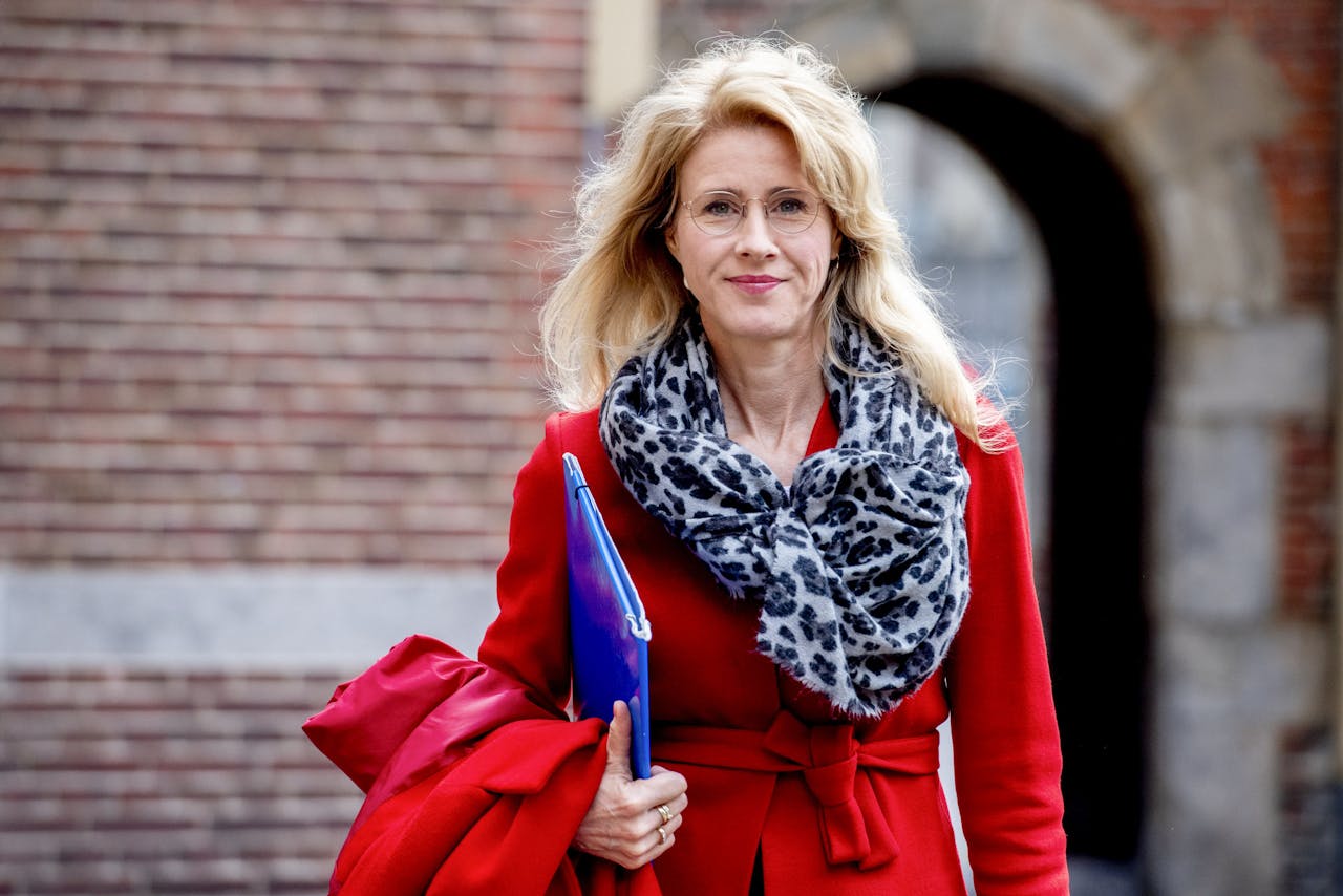 Mona Keijzer stelt CDA'ers voor om ruk naar rechts te maken
