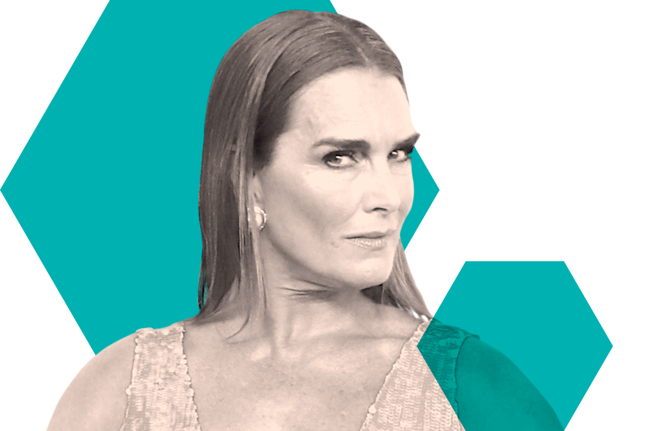 Actrice Brooke Shields beklimt de barricaden