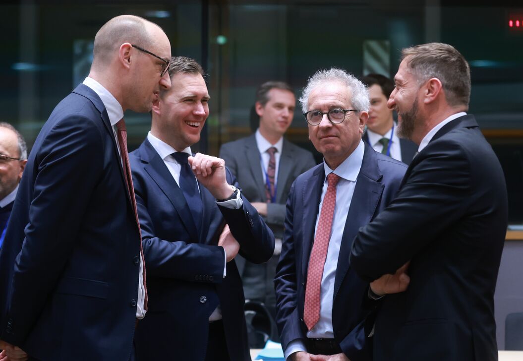 Toezicht worstelt met balans tussen privacy en witwasbestrijding