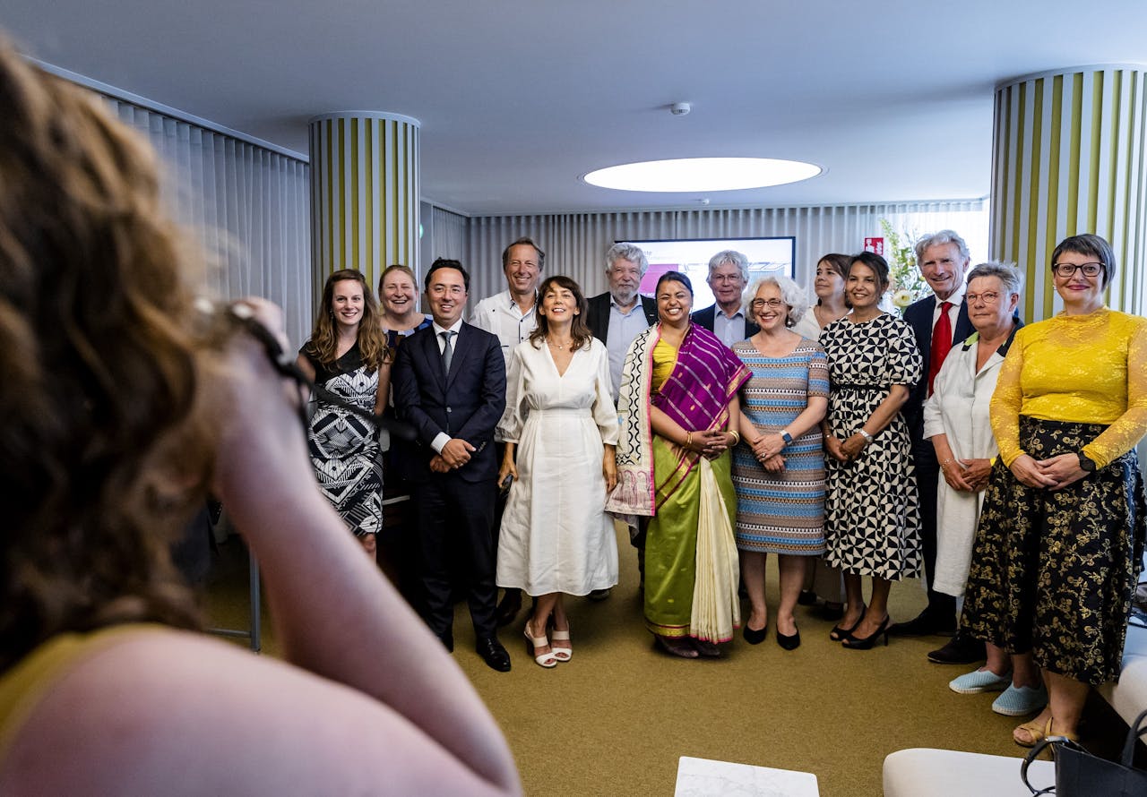 De GroenLinks-PvdA-fractie na afloop van de eerste vergadering van de nieuw gekozen Eerste Kamer.