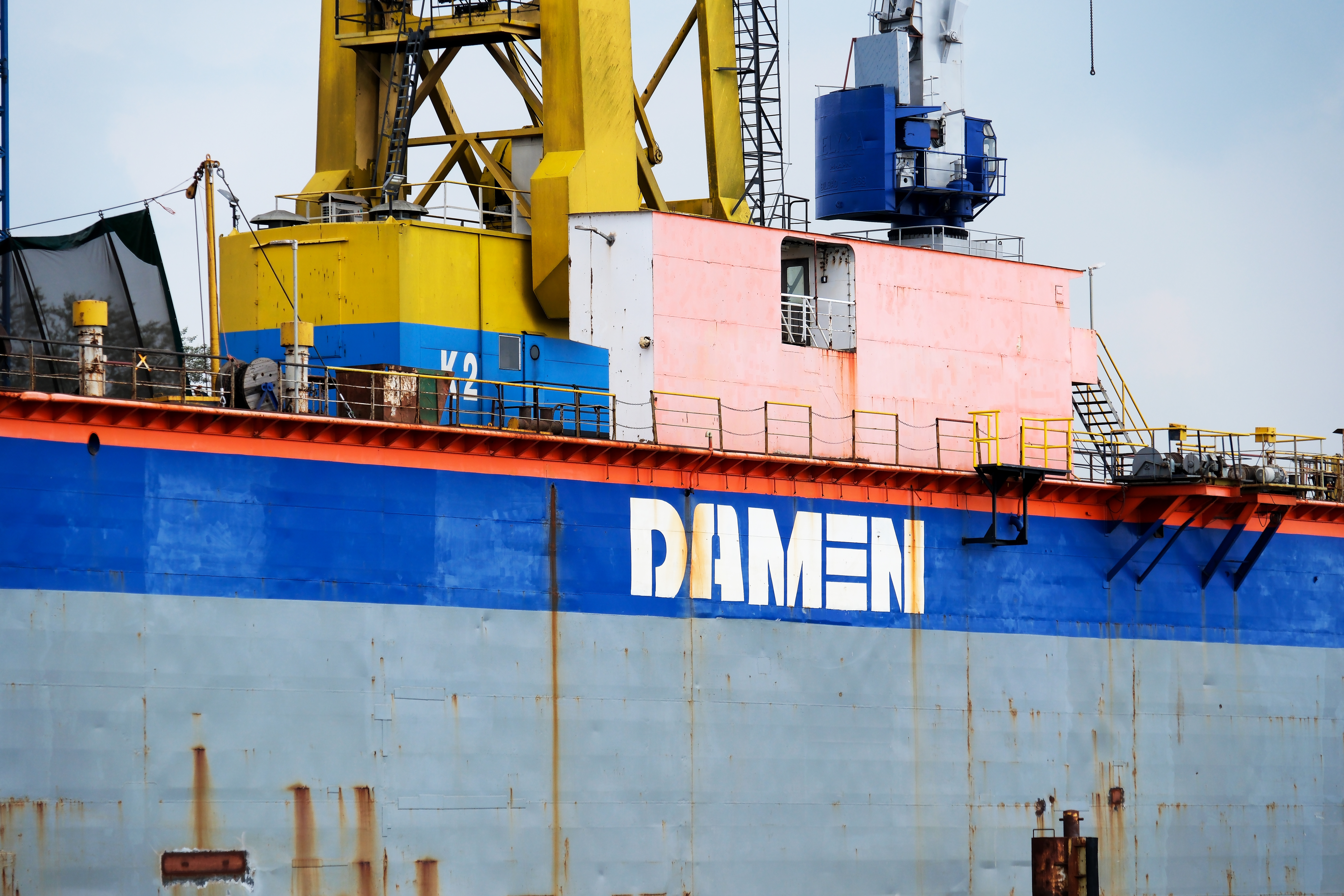 OM gaat over tot vervolging Damen wegens omkoping en witwassen
