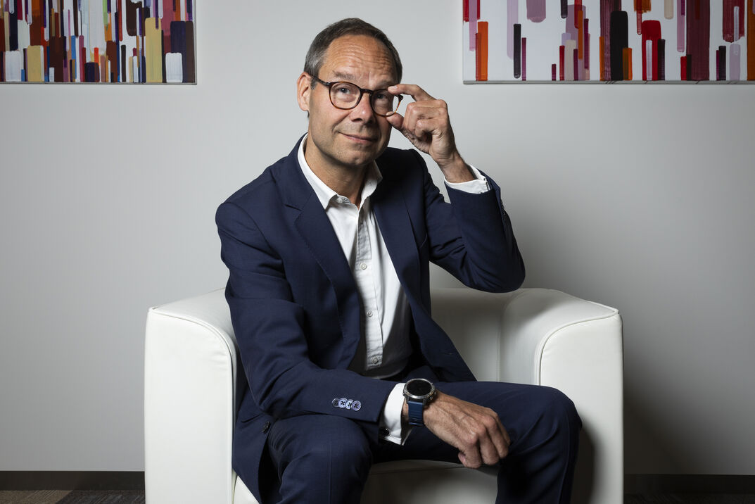 BNP-baas Hugo Peek: ‘Ons pensioen­geld steunt de verkeerde economie’