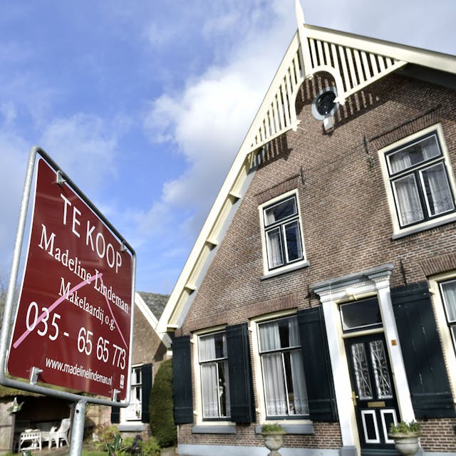 17:43 Hypotheken dalen volgend jaar voor hogere inkomens - Het Financieele Dagblad