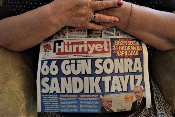 Het dagblad Hürriyet is met een oplage die schommelt rond de 300.000 exemplaren de tweede krant van Turkije, na Sabah.