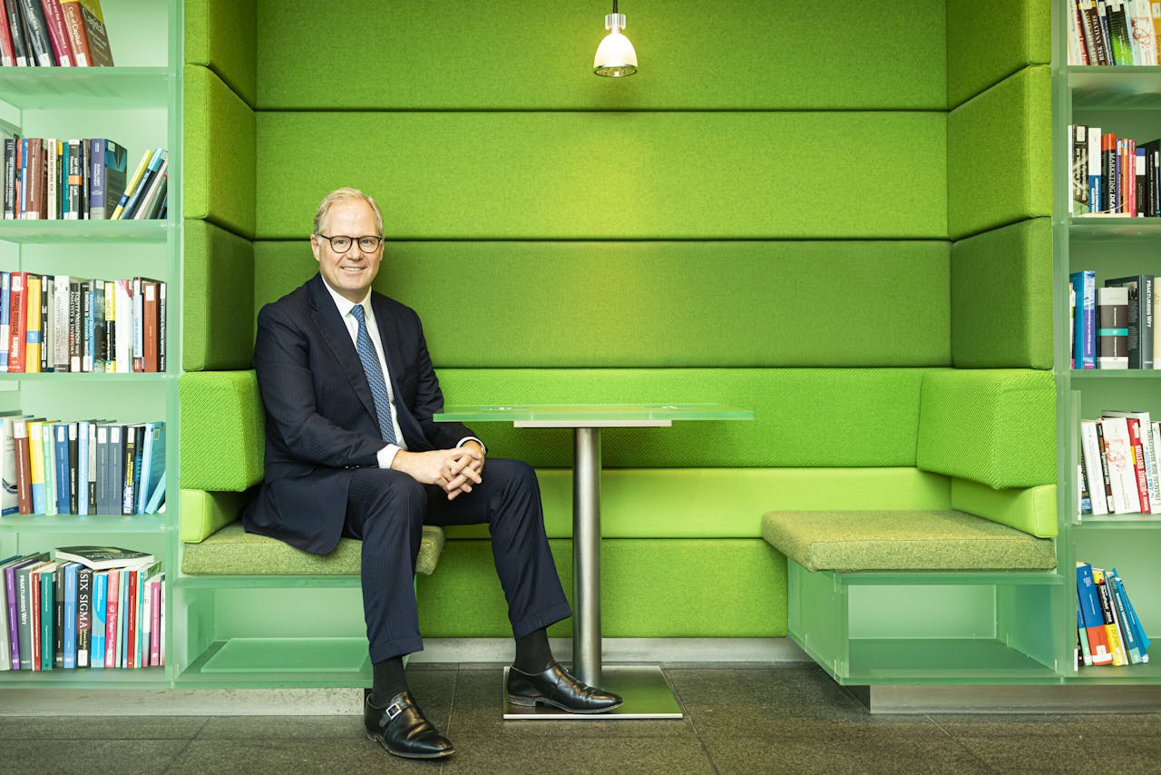 Lard Friese 'Als geld niks meer kost gaan consumenten gekke dingen doen'