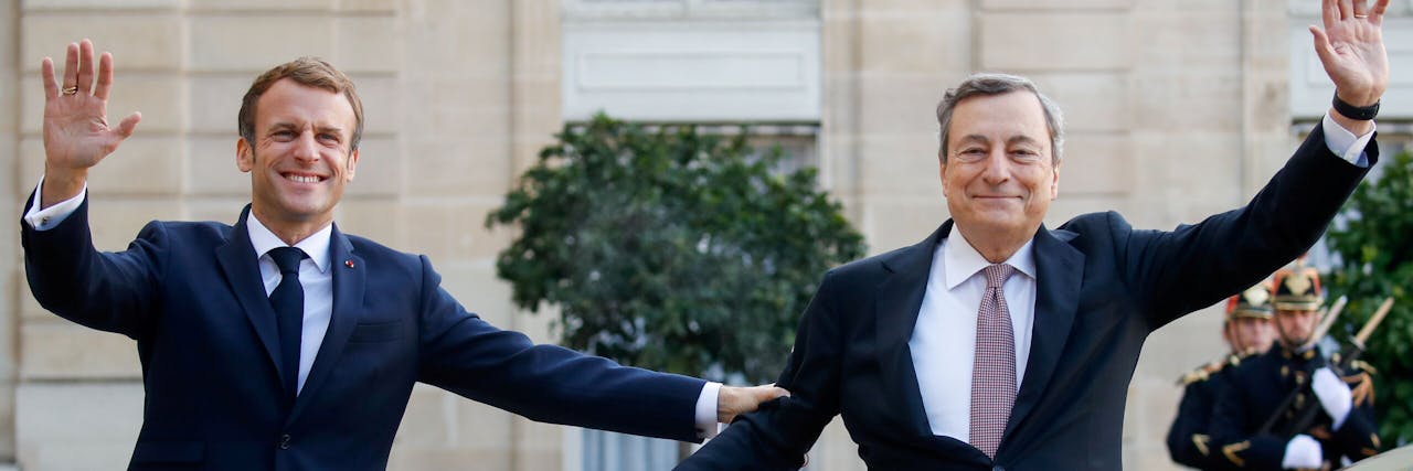 Roma e Parigi porgono a Berlino i migliori saluti Roma e Parigi porgono a Berlino i migliori saluti