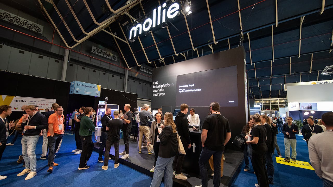 Mollie-stand op een vakbeurs in de Utrechtse Jaarbeurs.