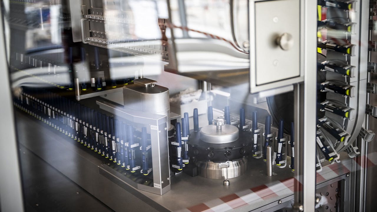 Een productielijn van Ozempic-fabrikant Novo Nordisk in Chartres.