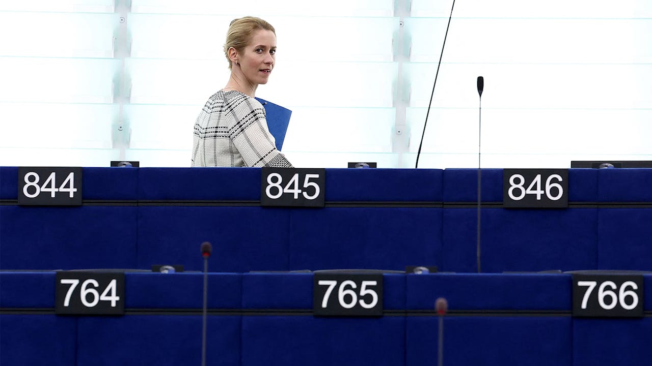EU-buitenlandchef Kaja Kallas bij aankomst op het debat over de voorbereidingen op de Navotop van 24 en 25 juni in Den Haag.