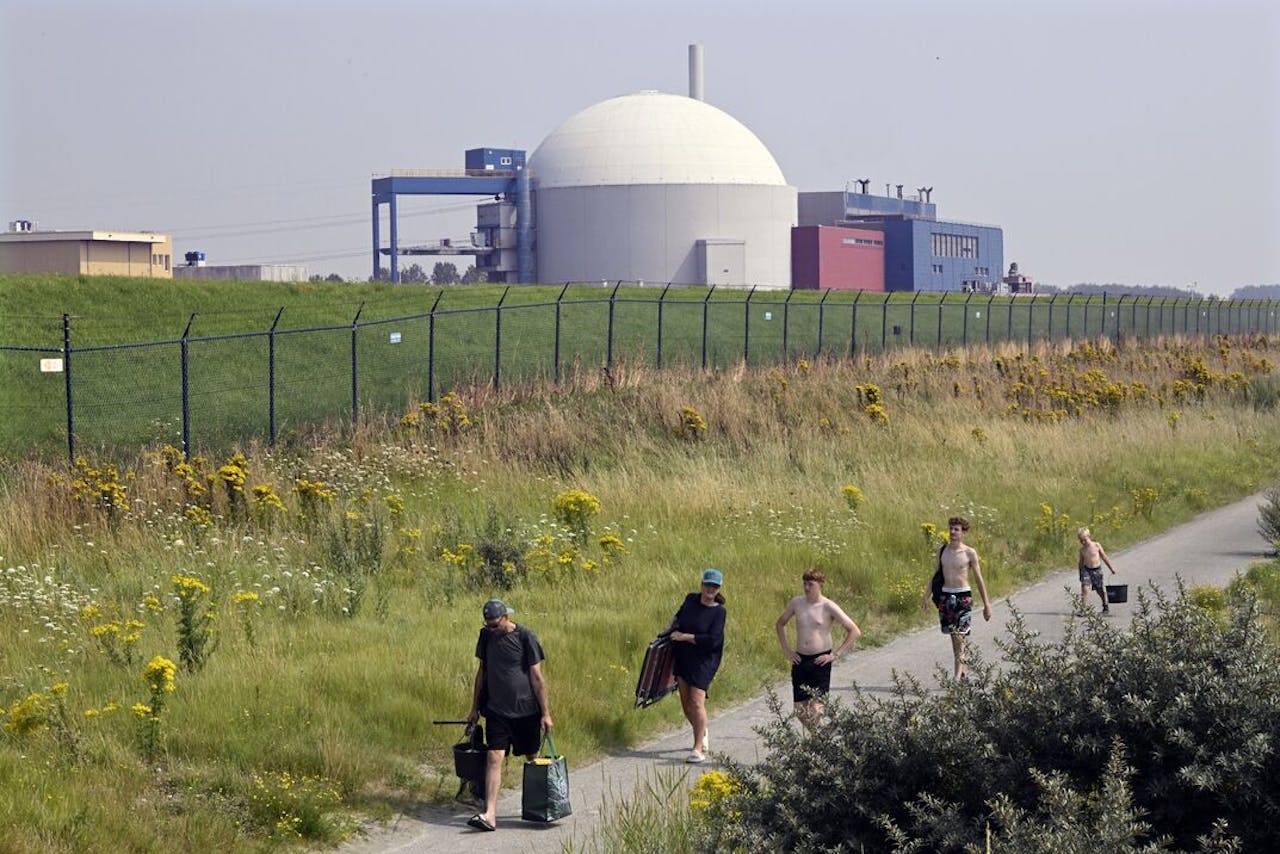 Het lastige in de onderhandeling is de sloopverplichting. Als Borssele sluit, moet de reactor worden afgebroken.