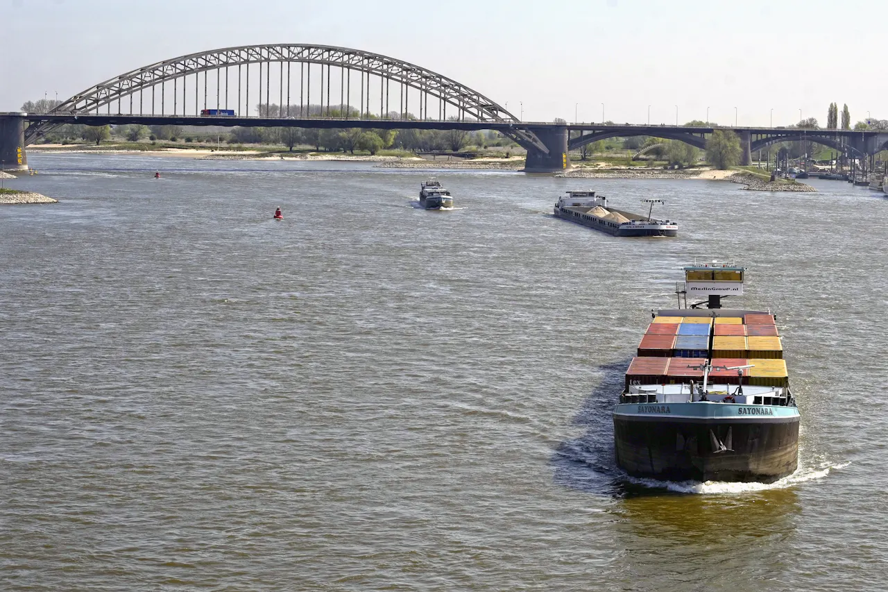 Binnenvaart begint offensief om vracht weg te kapen van wegtransport