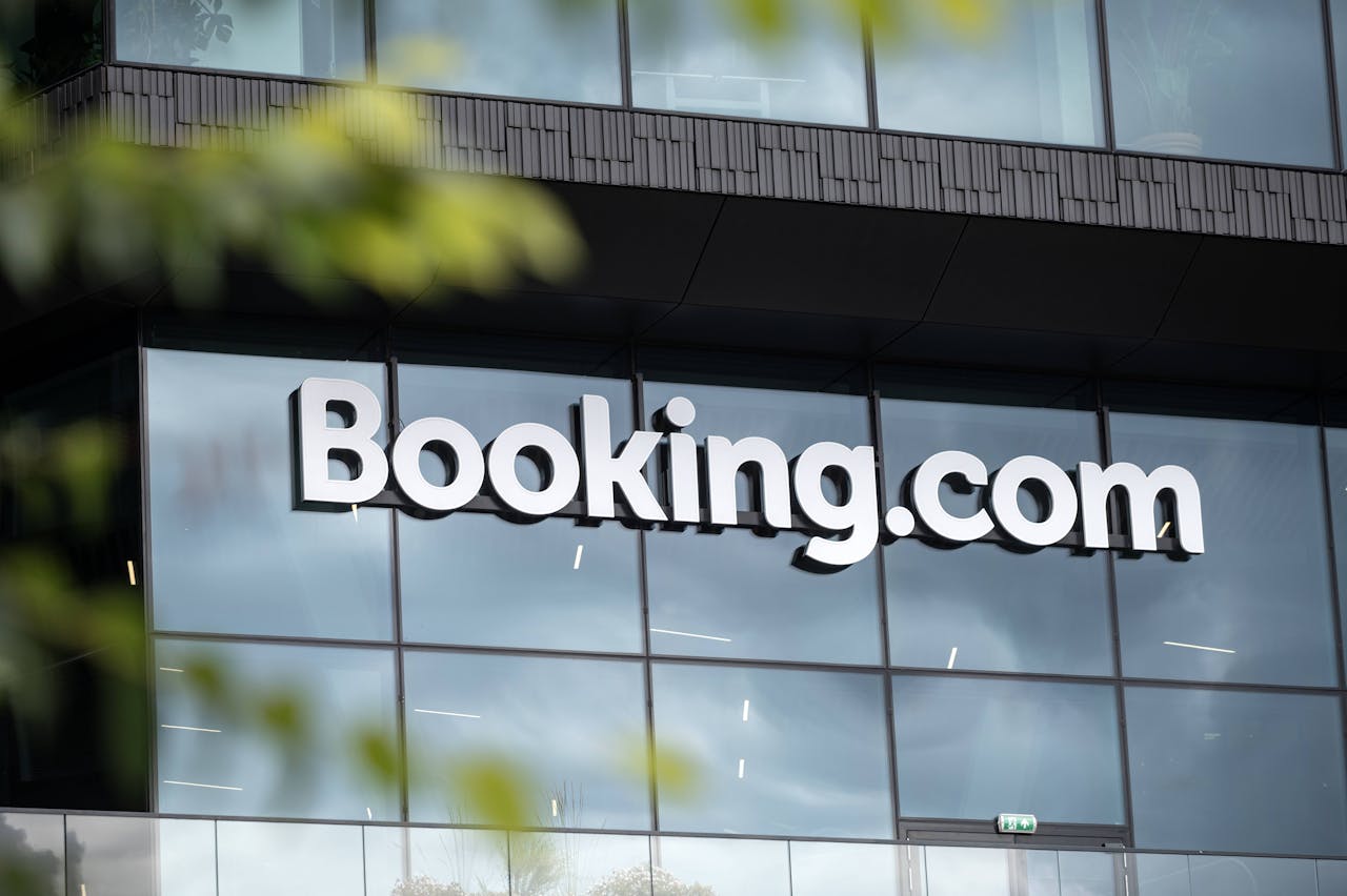 Is het dankzij Europese regels makkelijker of moeilijker om gebruik te maken van Booking?