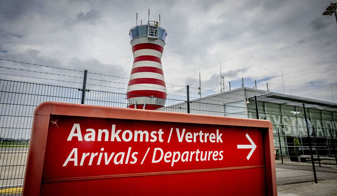 ‘Besluit commerciële vluchten op vliegveld Lelystad voor nieuw kabinet’