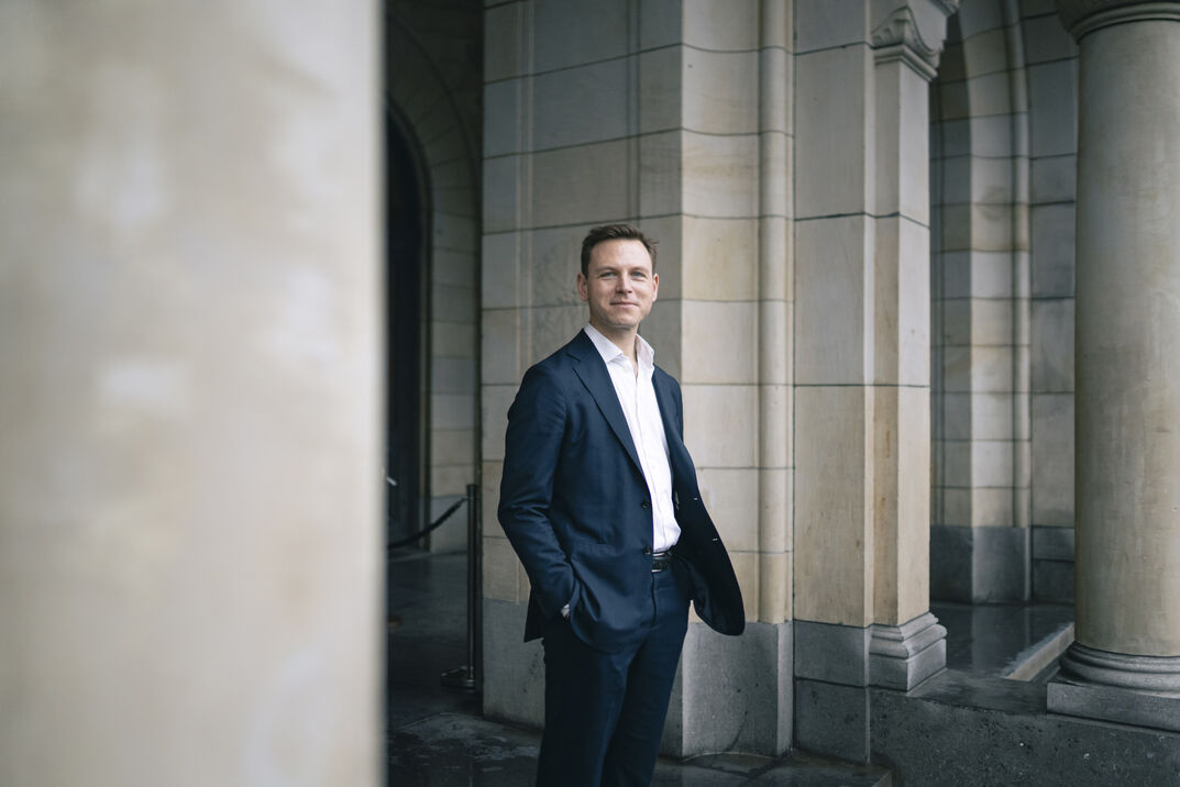 Rotterdamse wethouder wil met ‘aardig rechts’ beleid mensen uit bijstand krijgen