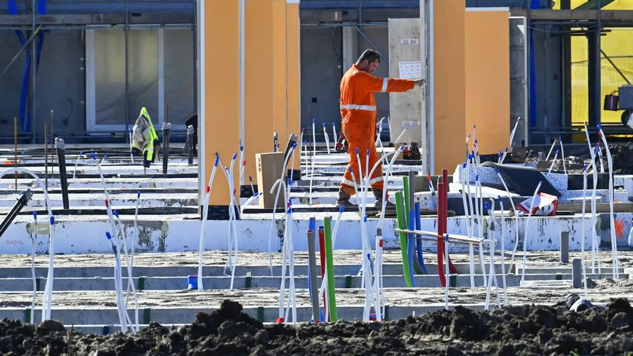 ‘Overvol stroomnet grootste vijand woningbouw in heel Nederland’