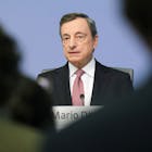 Hoge Duitse onderscheiding voor Mario Draghi stuit op verzet