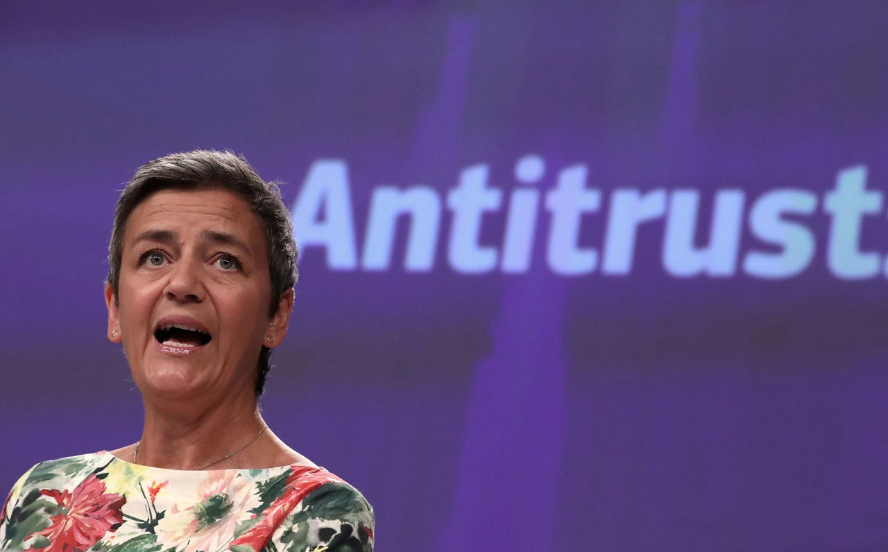 Eurocommissaris Margrethe Vestager addresses a news conference on an antitrust case in Brussels, Belgium July 18, 2019. REUTERS/Yves Herman/File Photo