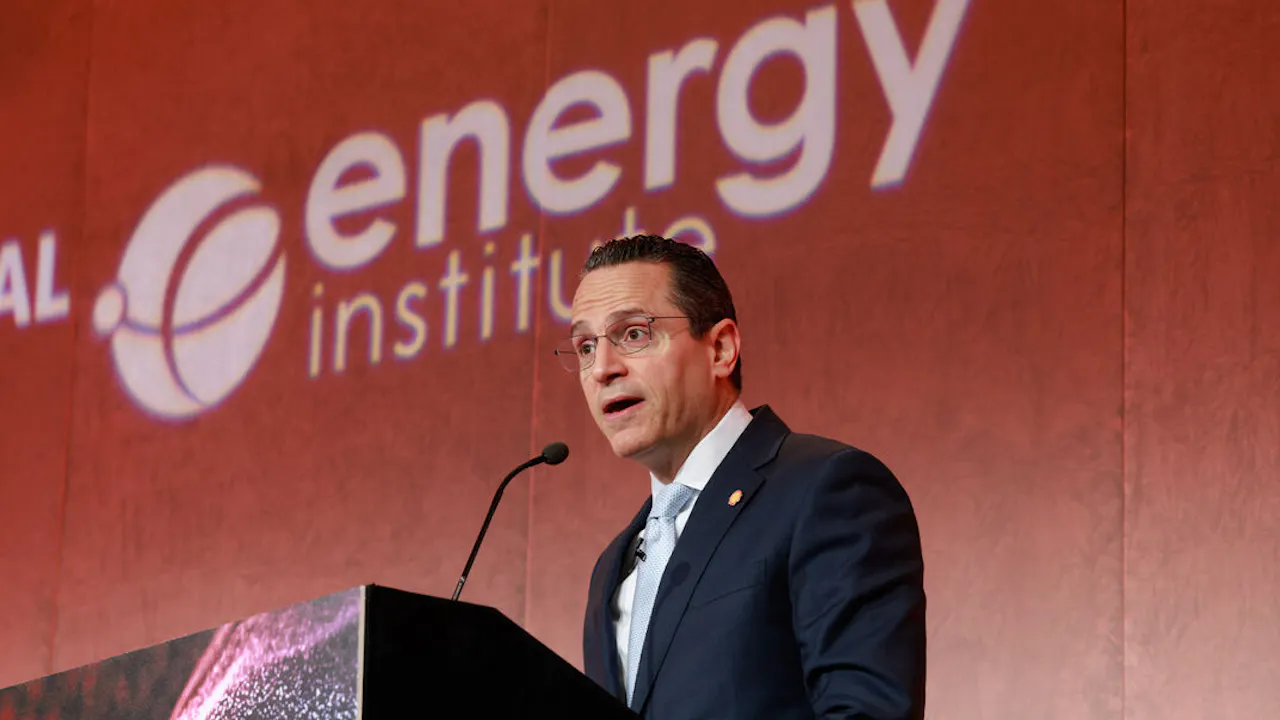 Peter Koopmann Shell Shell koopt met miljardenovername in Canada de gewenste reserves in