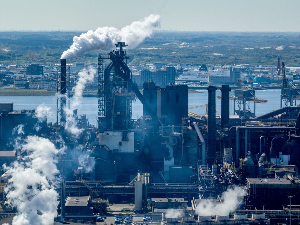 Sluiting cokesfabrieken vergroot onzekerheid over toekomst van Tata Steel in IJmuiden