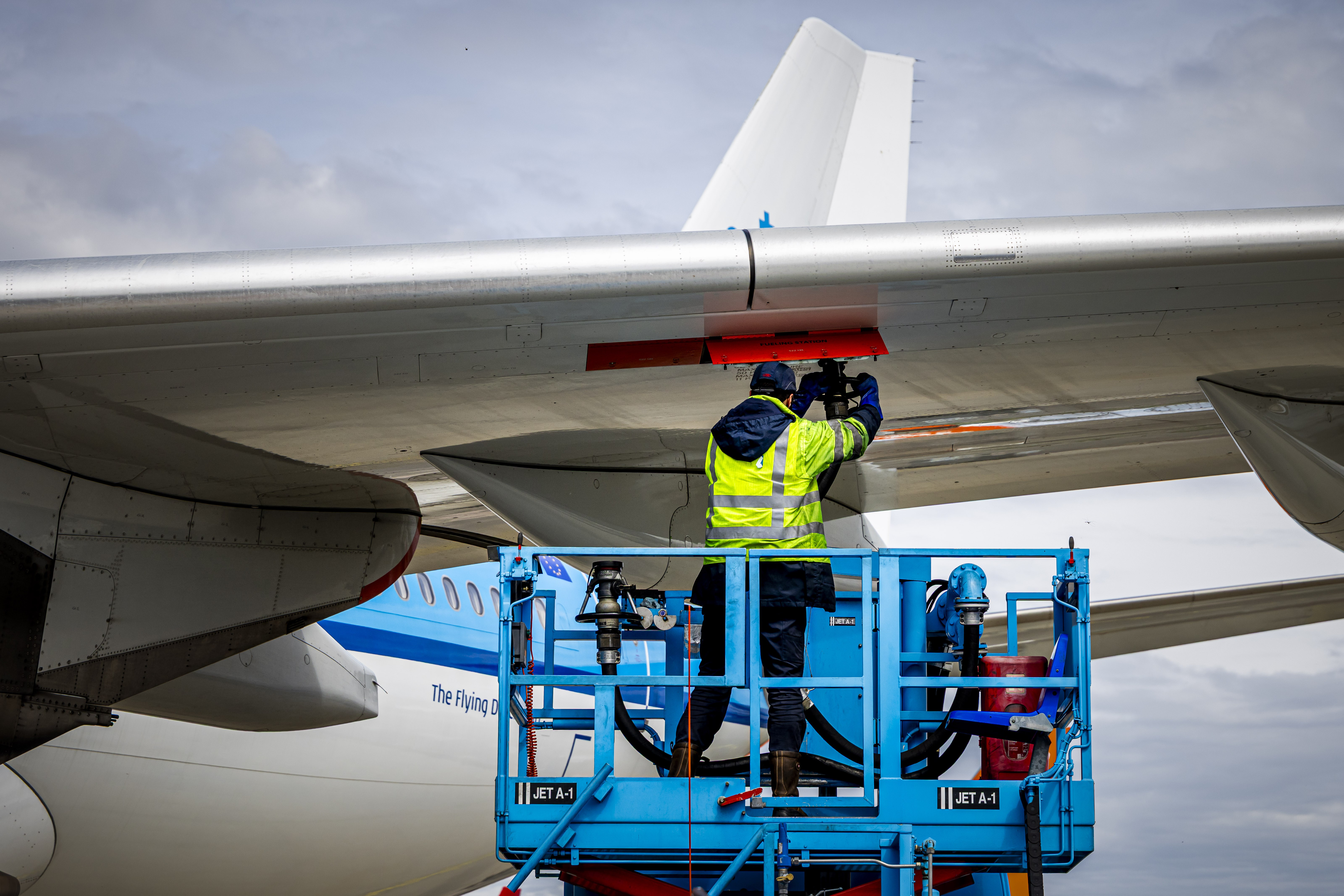 KLM-medewerker ontslagen na lek 1000 liter kerosine