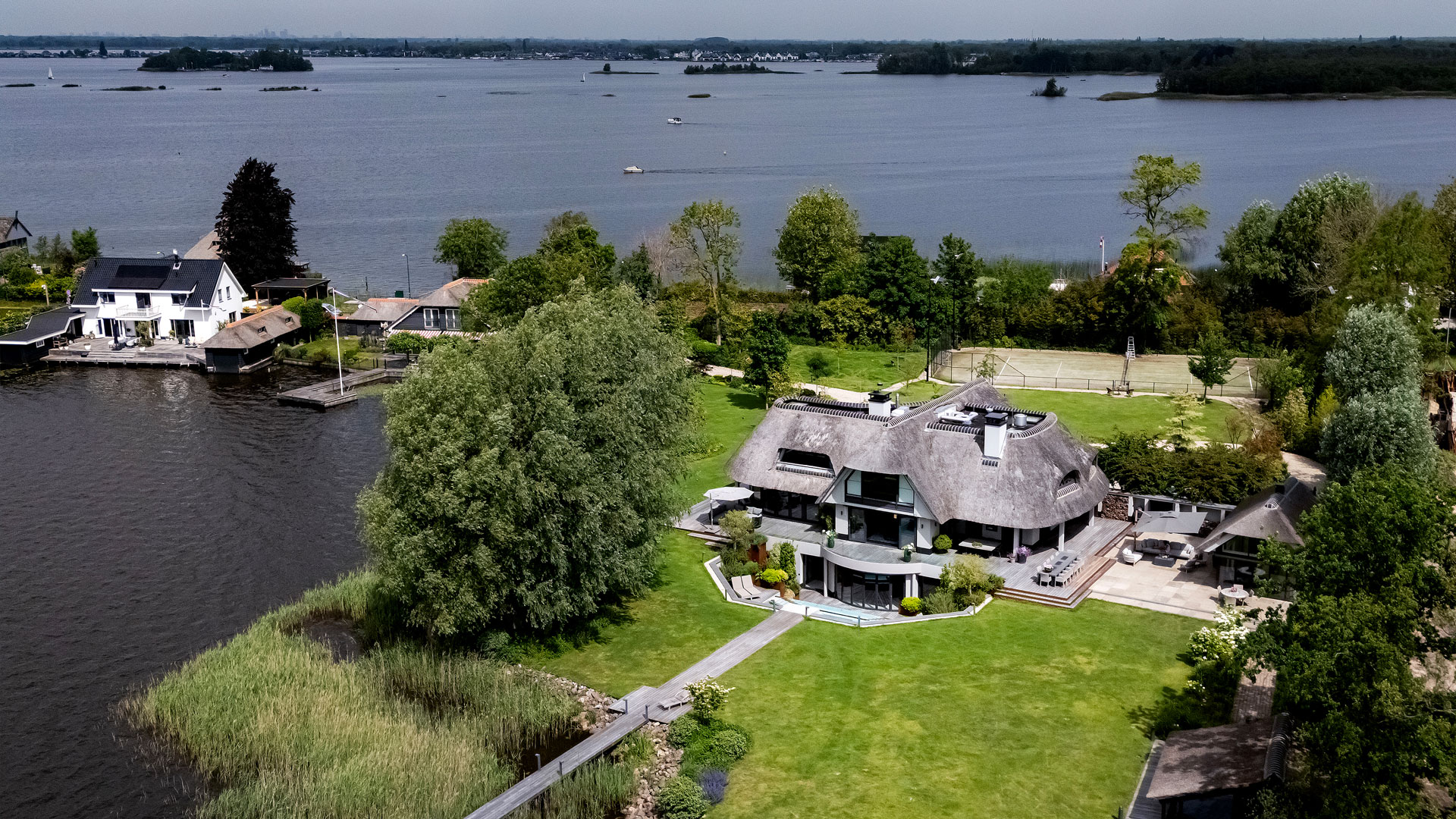 Gekte op de woningmarkt? Boven €5 mln is afprijzen de norm
