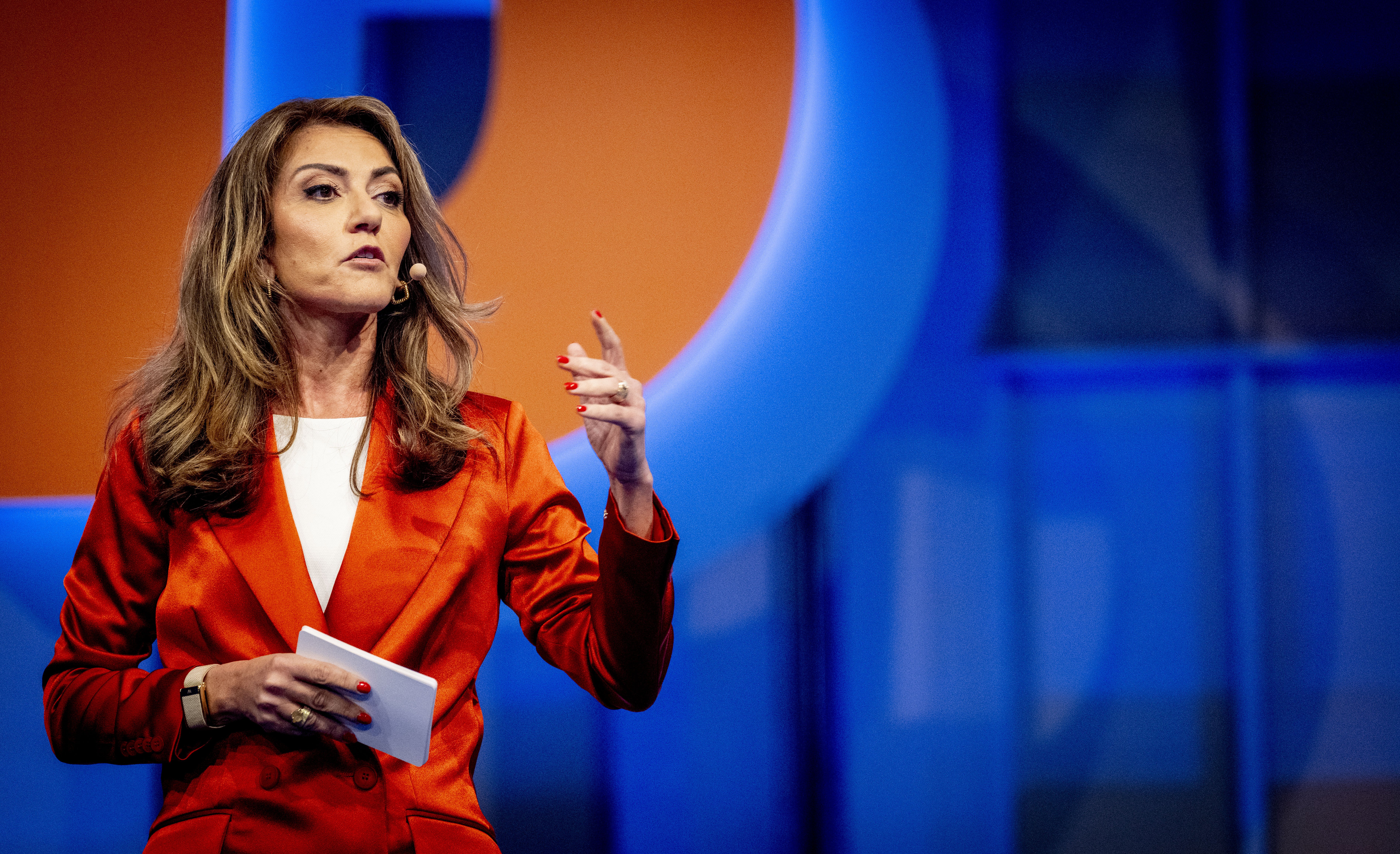 VVD-leider Yesilgöz tegen links: de belastingen zijn al hoog