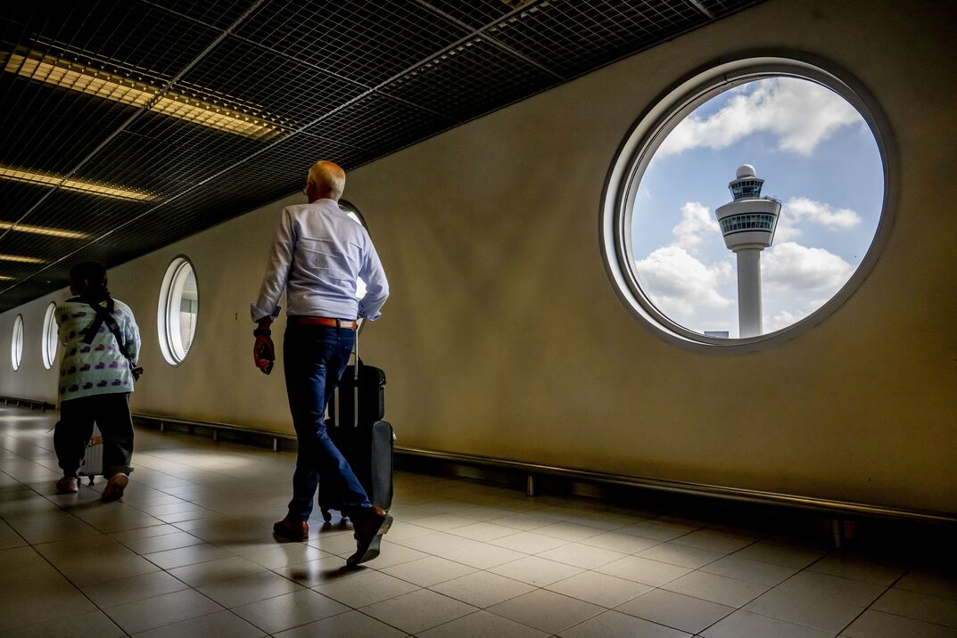 Luchtvaartlobby blijft zich tegen vliegtaks keren, maar dat lijkt vergeefs