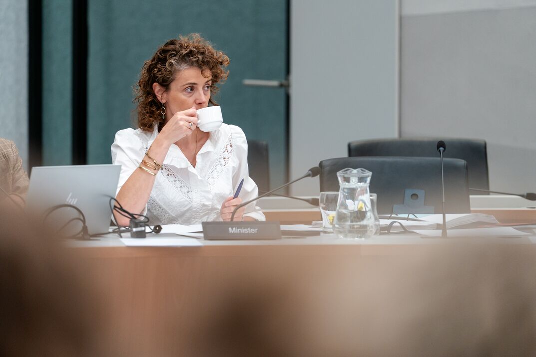 Tweede Kamer buigt zich pas na de zomer over hoger eigen risico