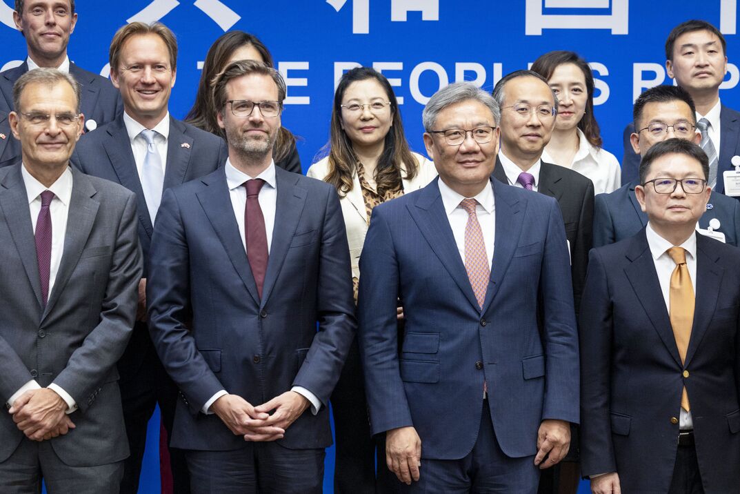 Nederland poetst relatie met China op na ‘botsauto’s’ rond Nexperia