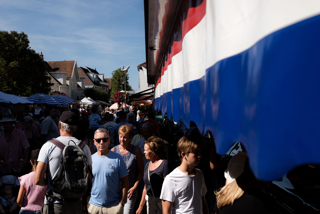 Tien toeristen op elke inwoner: verzet tegen ‘langzame kolonisatie’ Domburg groeit