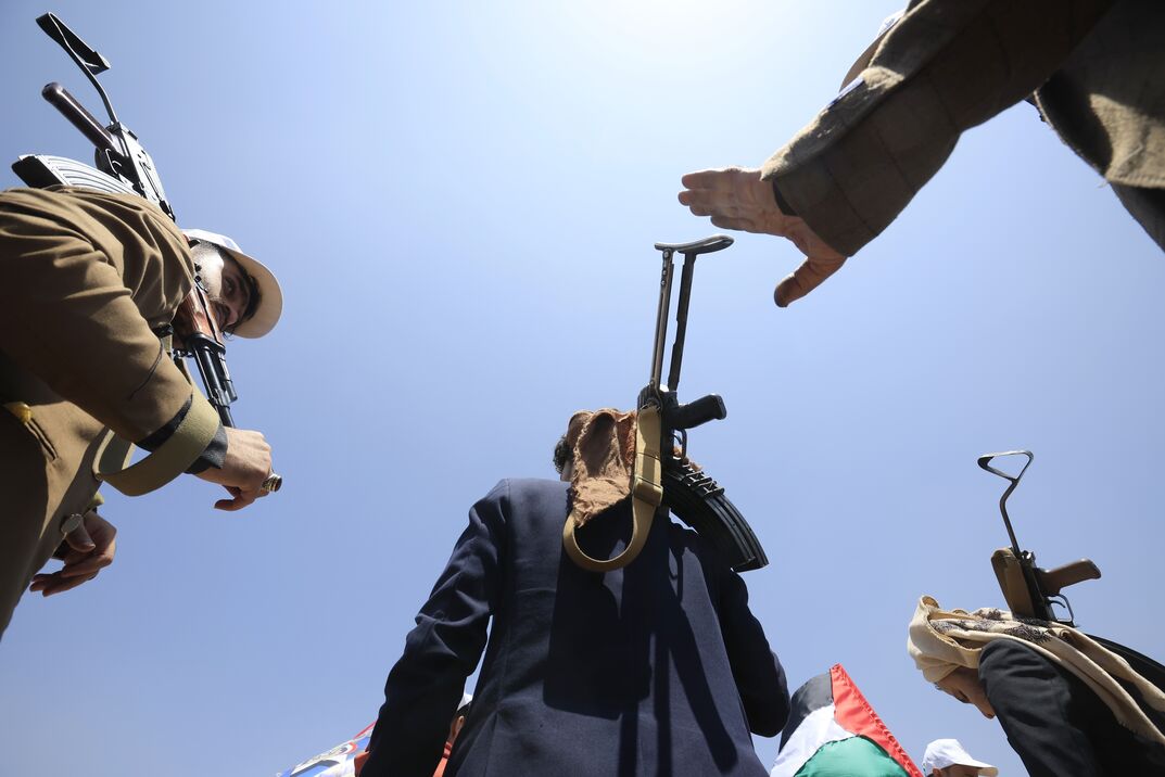 Houthi-rebellen vallen Saoedische olietankers aan – Het Financieele Dagblad