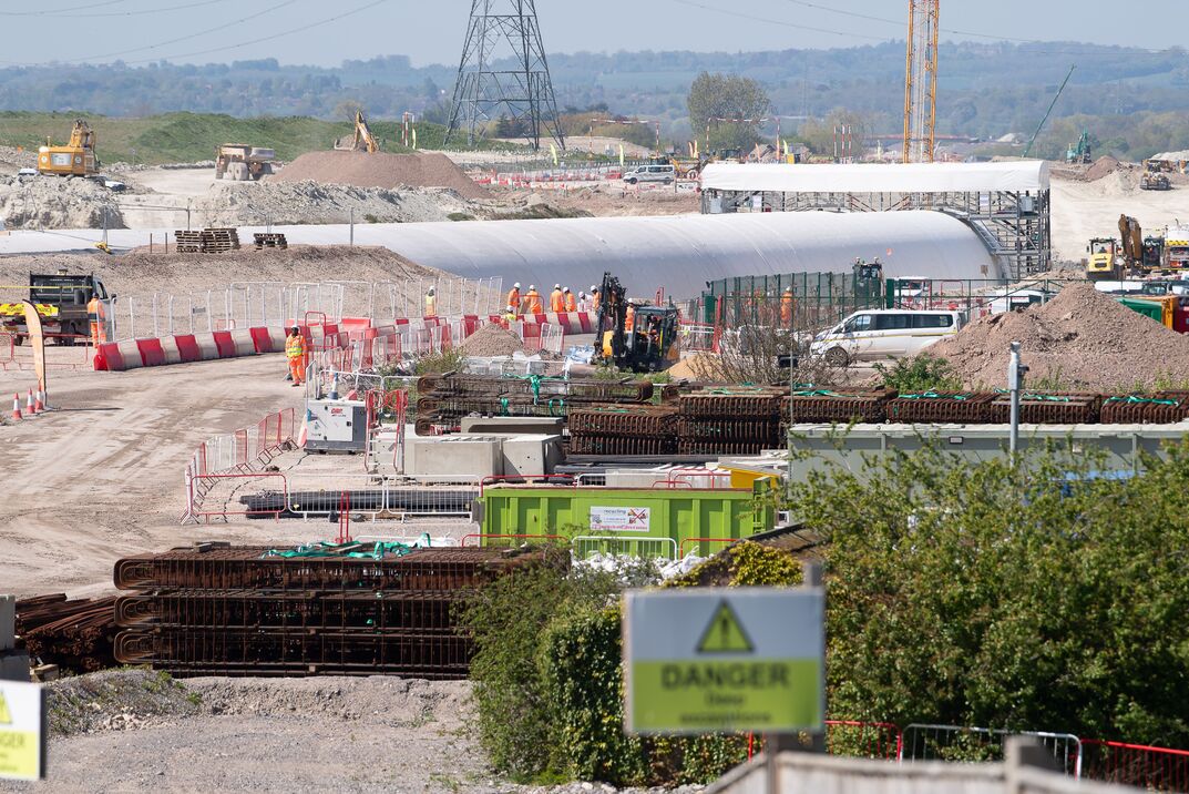 Bouwbedrijf Ferrovial zet punt achter beursnotering in Amsterdam wegens opdrogen handel