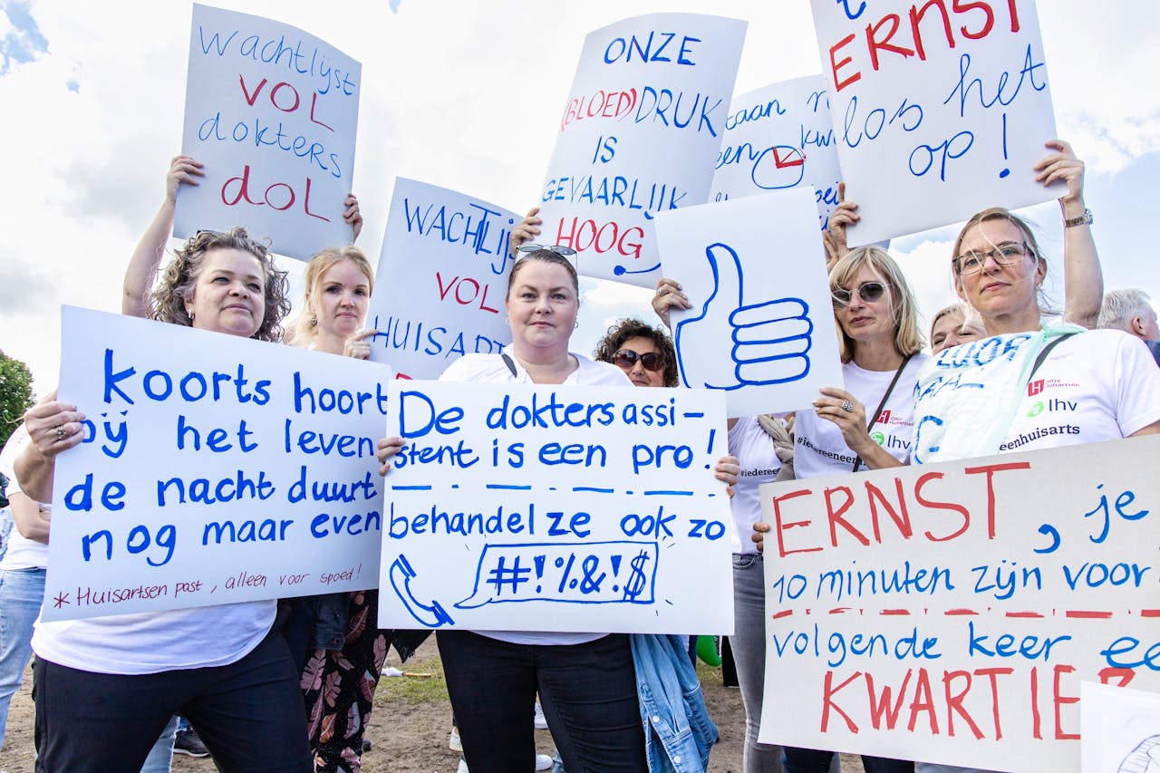 Partijen Moeten Nog Stevig Bakkeleien In Laatste Ronde Zorgakkoord 6605