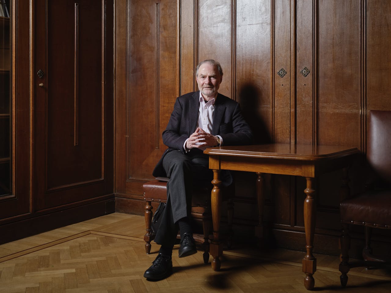 Timothy Garton Ash wil het besluitvormingsproces van de EU aanpassen om te voorkomen dat landen zoals het 'ondemocratische' Hongarije het beleid kunnen gijzelen.