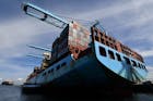 Rotterdam en Singapore willen duurzame scheepvaart versnellen