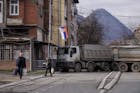 Kosovo sluit belangrijkste grensovergang na wegblokkade in Servië