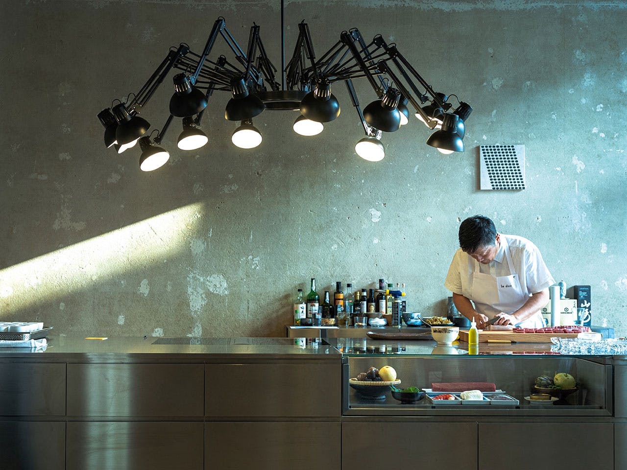 De keuken van Vietnamees restaurant Le Duc Ngo. Berlijn is van oudsher een smeltkroes van culturen.