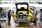 Chinese Volvo-eigenaar Geely ziet winst en productie teruglopen