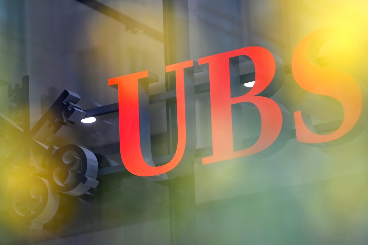 De overname van Credit Suisse door UBS doet de vraag rijzen of de gecombineerde bank niet veel te groot is voor een klein land als Zwitserland.